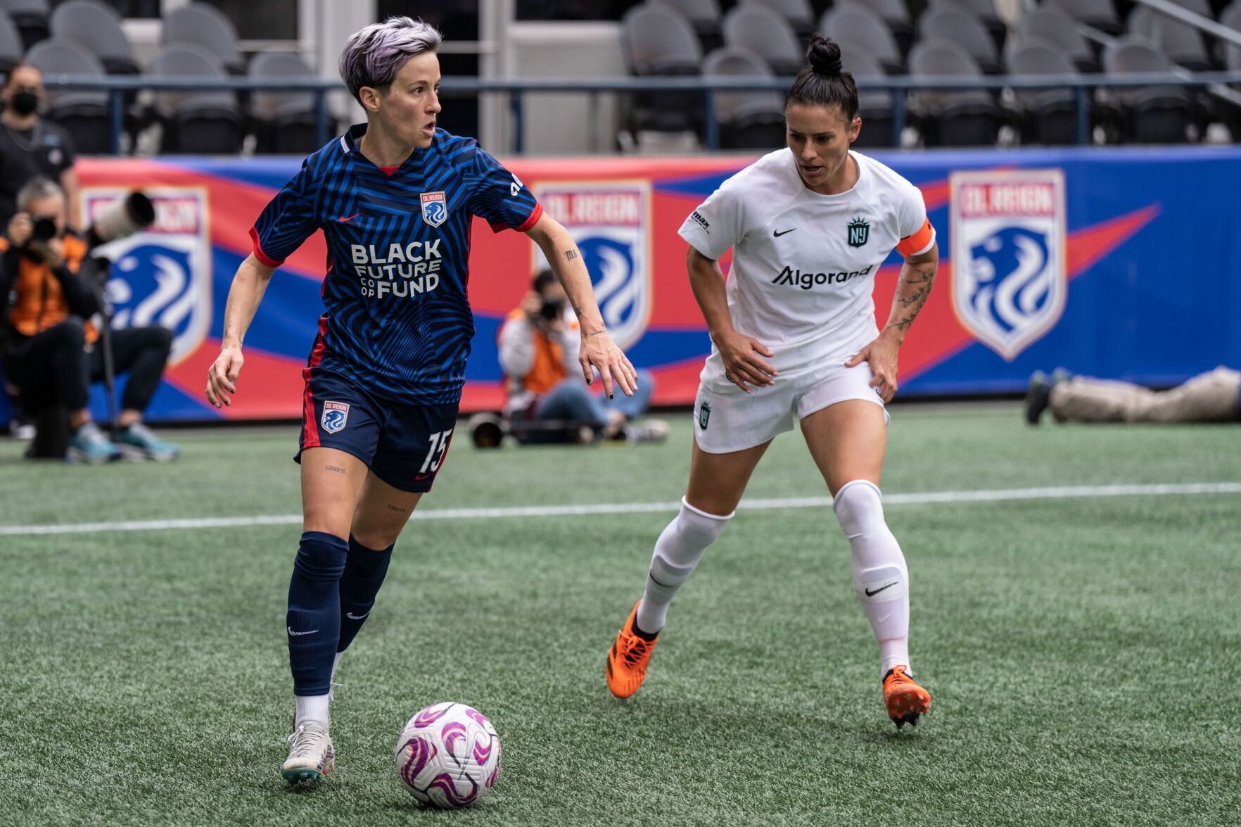 US Soccer legend Megan Rapinoe exits with an injury in her final game during NWSL Final